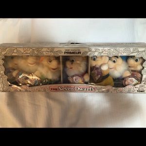 Vintage snow white and the 7 dwarfs doll set
